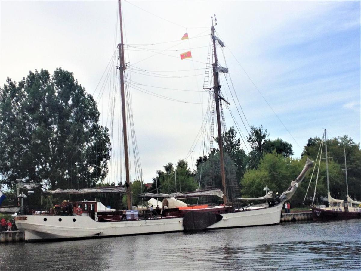 Fischerhaus Godewind 60 Qm Altwarp Luaran gambar